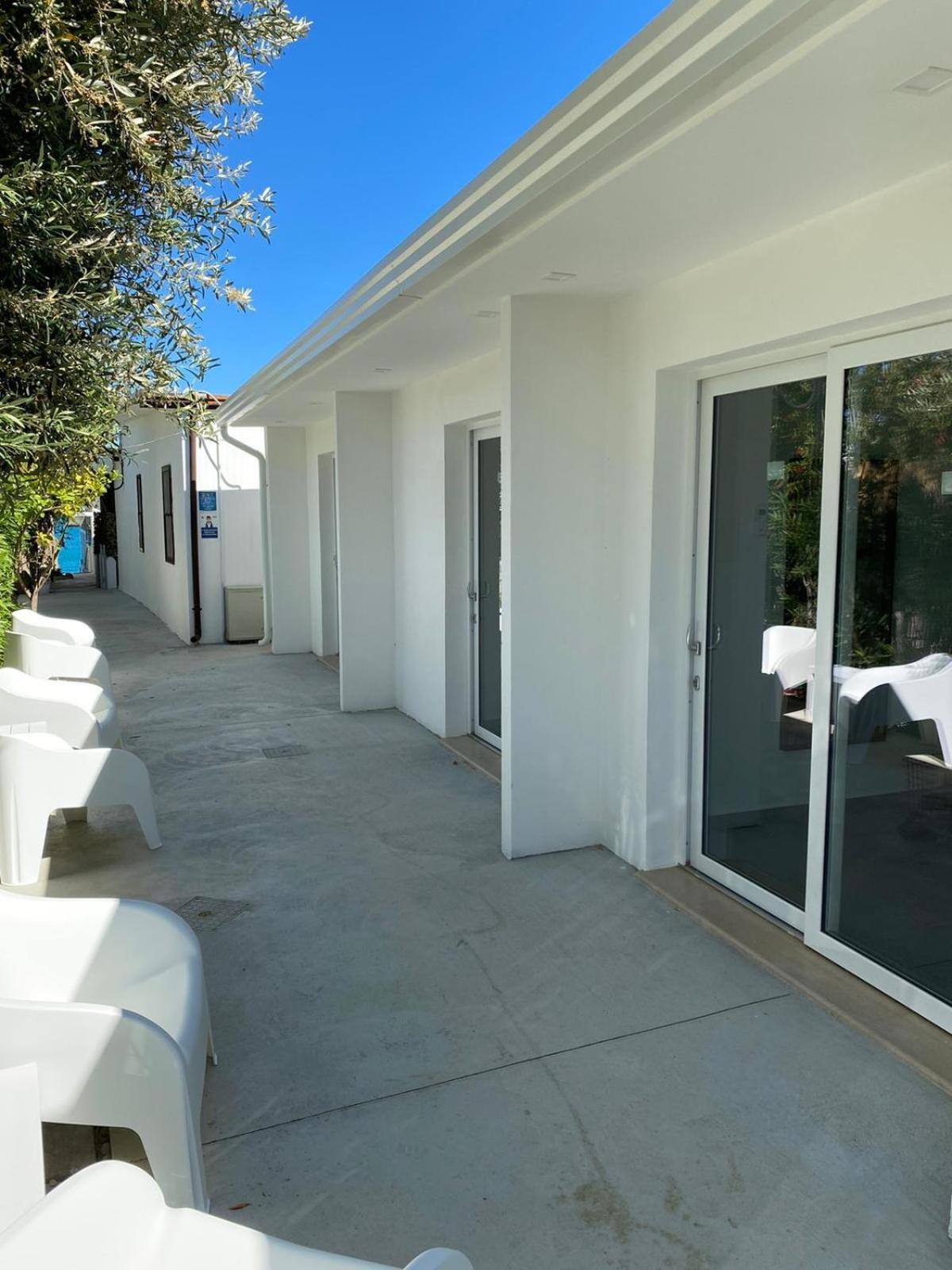 B&B Direttamente Sul Mare Da Antonino Маттината Экстерьер фото
